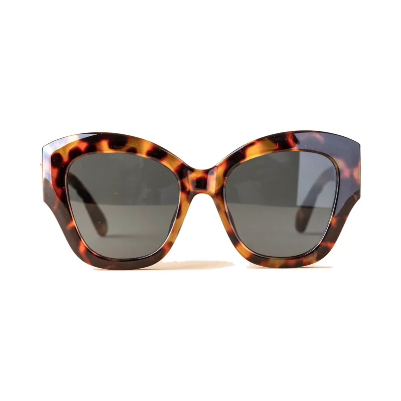 Gafas de sol Raysol Moratalla cat-eye mariposa oversize de acetato carey con lentes grises, vista frontal